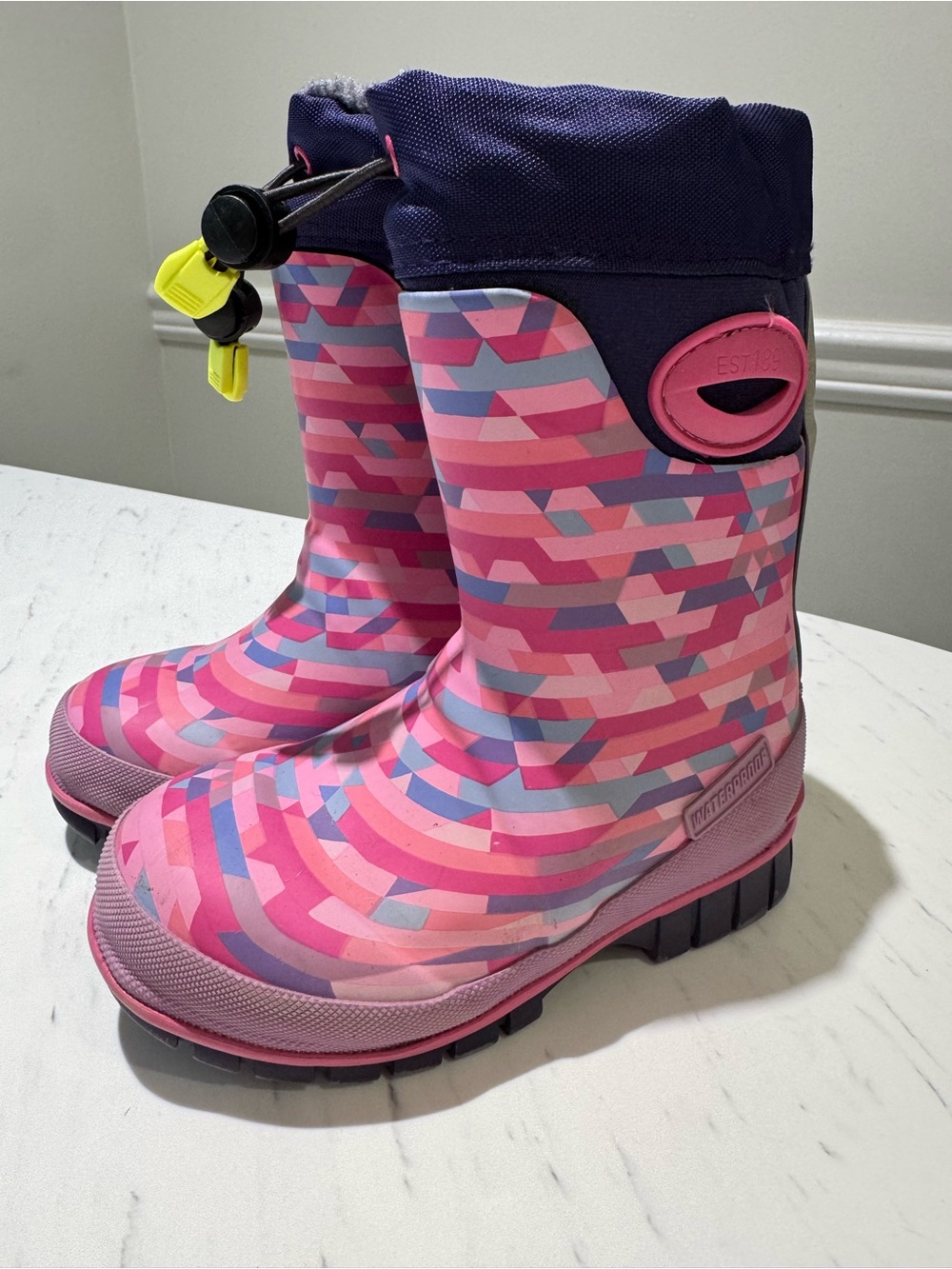 Western Chief Little Girls 8 Waterproof Pink Patterned Winter/Snow Rain Boots